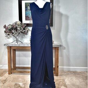 Lauren by Ralph Lauren Blue Sleeveless Jersey Gown w/Rhinestone Broch Size 8